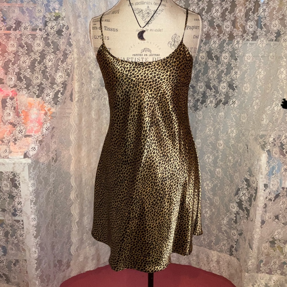 Cheetah print slip